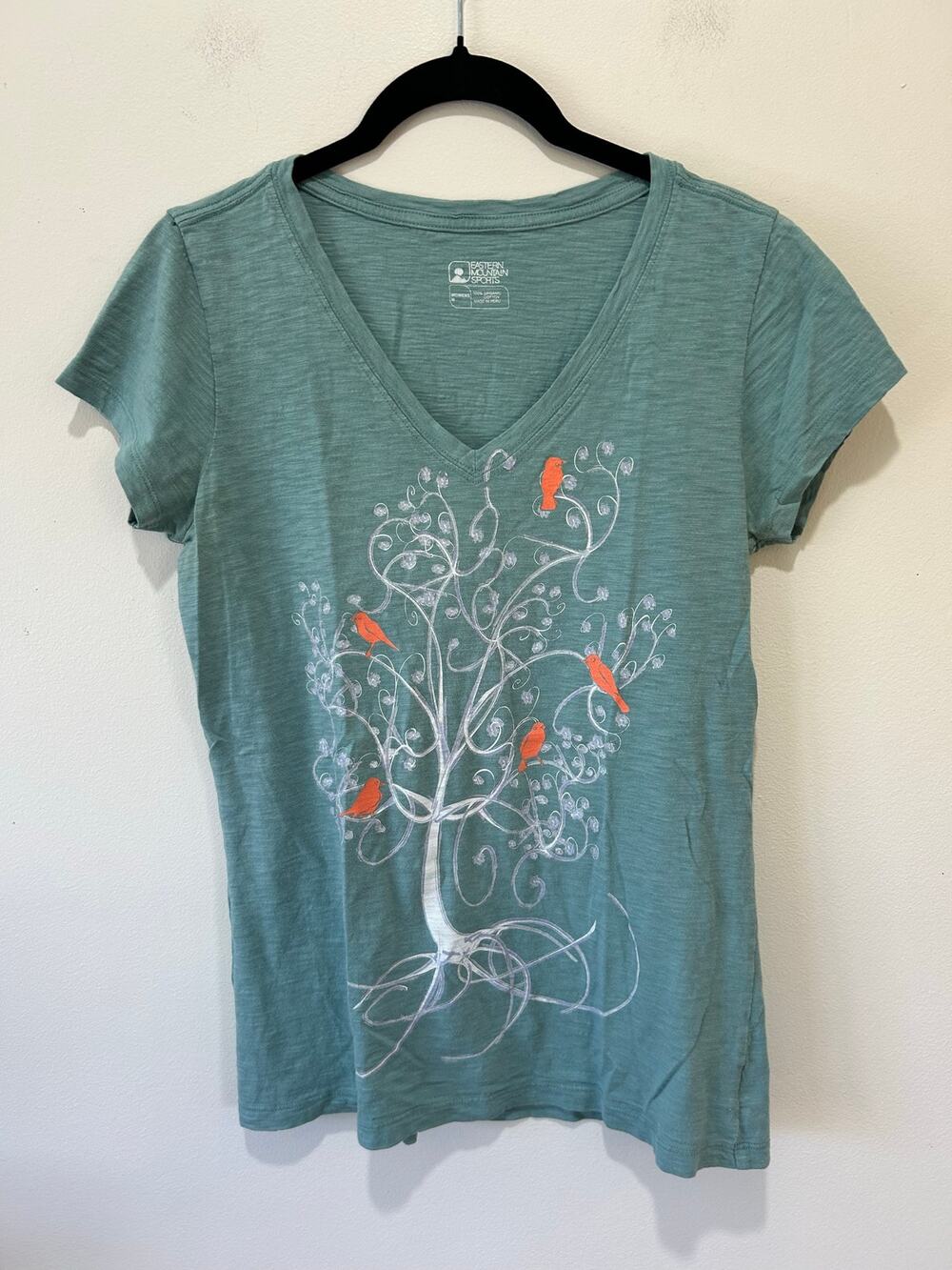 Eastern Mountain Sports graphic shirt womens M blue floral organic cotton
